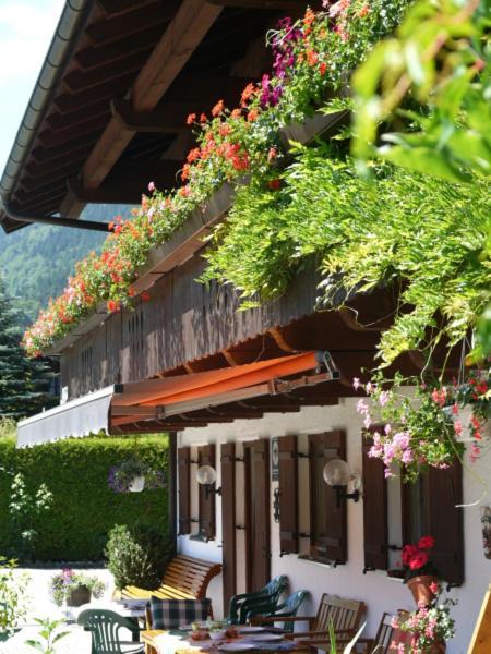 Gaestehaus Taubensee Hotel Oberwoessen Exterior photo